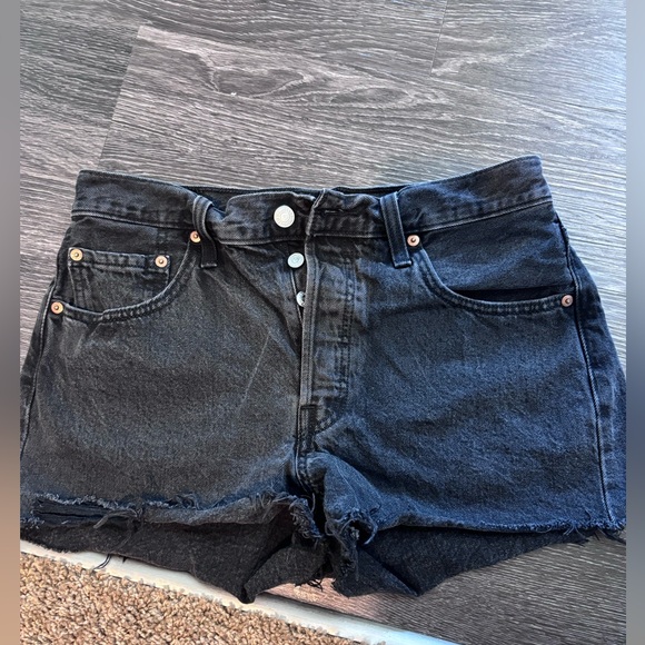 Levi's Pants - Levi’s 501s size 28